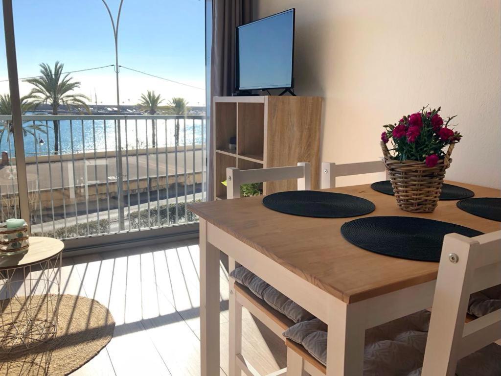 Studio Front De Mer - Menton Garavan Екстер'єр фото